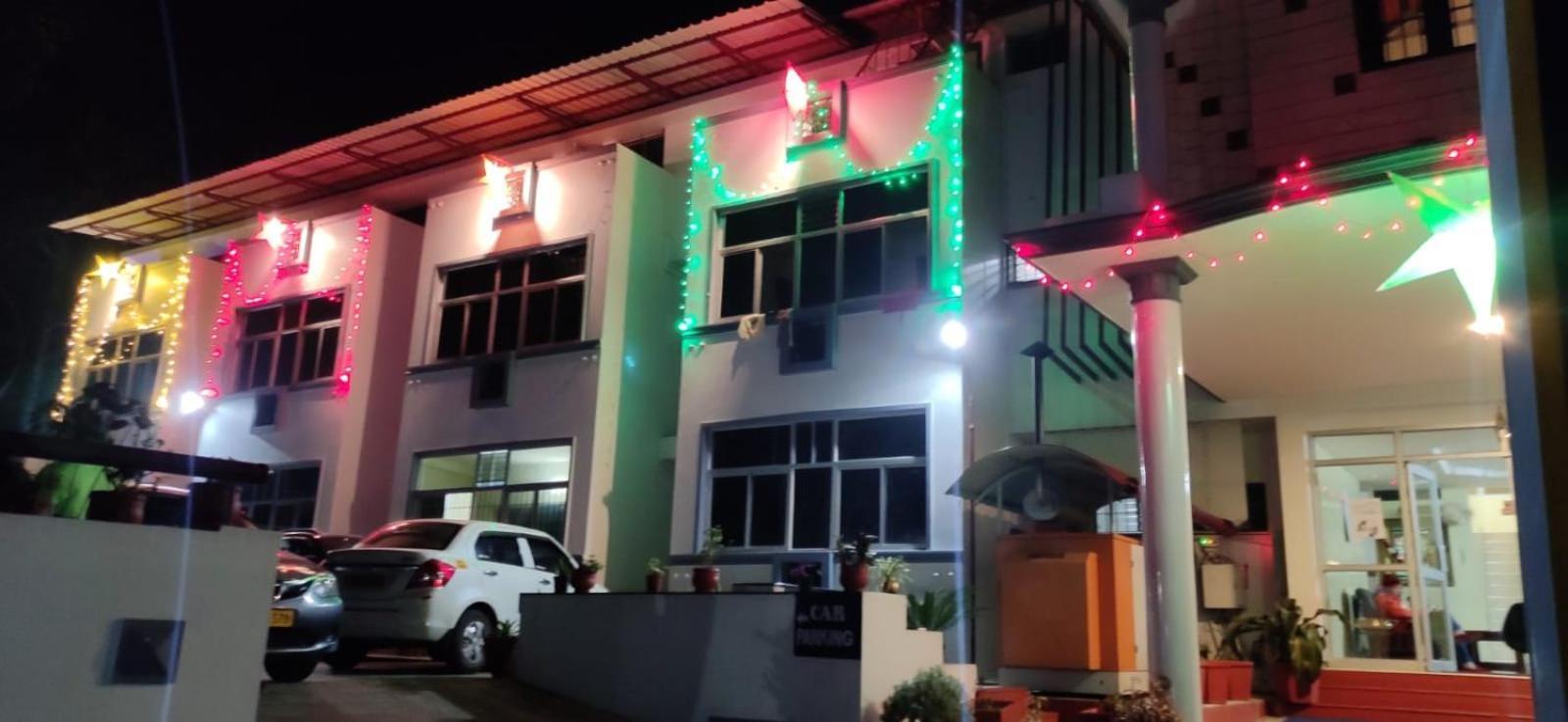 Hotel Kc Yercaud Buitenkant foto